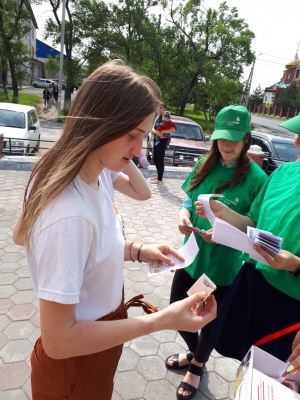 Волонтёры колледжа поддержали Всероссийскую акцию «Красная гвоздика»